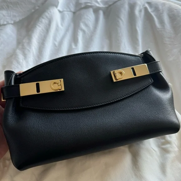 Ferragamo Hug Pouch bag in black and gold hardware - Picture 4 of 11